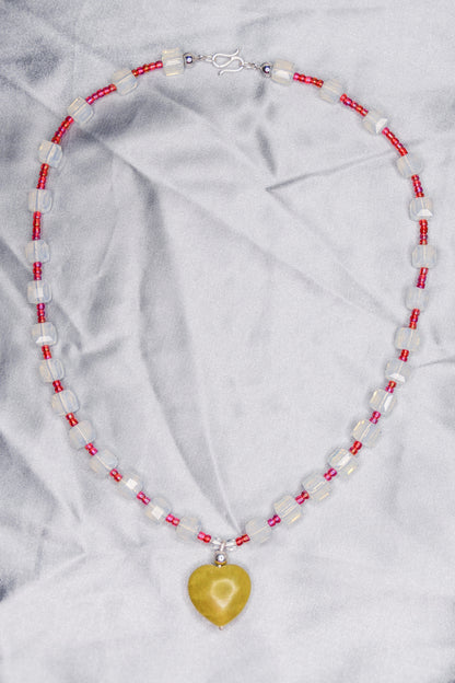 "CENTERPIECE" NECKLACE milky &amp; green