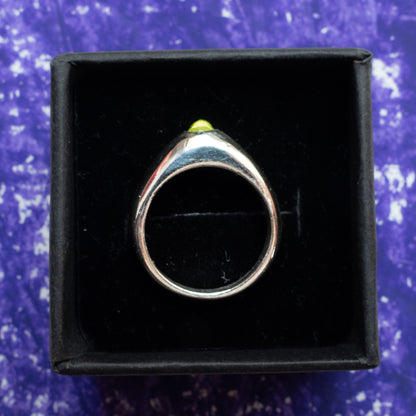 "SIERRA" RING WITH PERIDOT